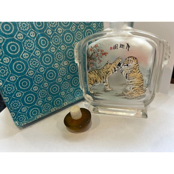 Vtg Double Sided Reverse Glass Painting Chinese Snuff Bottle Hand Carved Glass - Picture 7 of 10